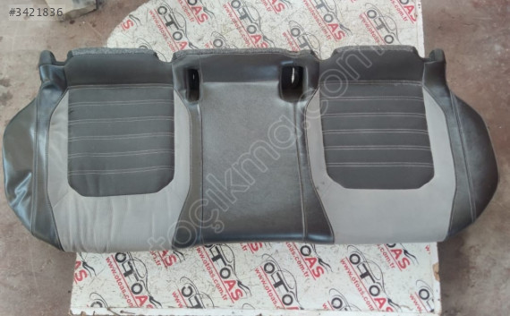 VOLKSWAGEN JETTA 2012 ARKA KOLTUKLAR