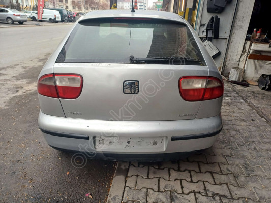 seat leon mk1 bagaj kapağı