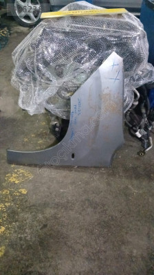 2021-2024 PEUGEOT PARTNER TEPE SOL ÖN ÇAMURLUK