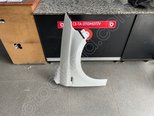 FİAT EGEA SAĞ ÖN ÇAMURLUK SÖKME HATASIZ ORJİNAL BEYAZ