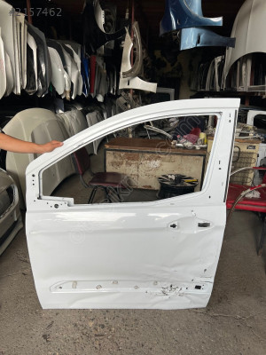 2014 2021 Ford Courier Orijinal Çıkma Sol Ön Kapı