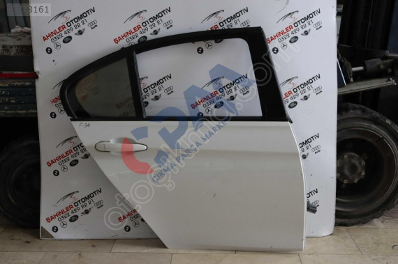 BMW 3 SERİSİ F30 SAĞ ARKA KAPI
