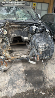 NİSSAN NAVARA ÇIKMA HATASIZ SAĞ SOL ÖN ÇEYREK YEDEK PARÇALARI