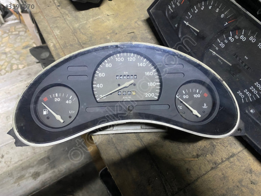 OPEL CORSA B KİLOMETRE GÖSTERGE SAATİ ÇIKMA 90482647 CANCAN OPEL