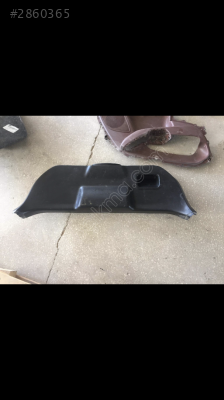 Ford Fiesta 3 çıkma bagaj döşemesi