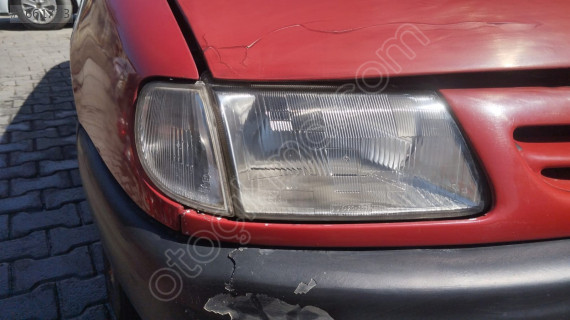 citroen saxo sağ far