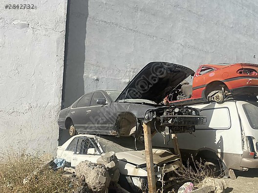 Nissan Altima Modeli İçin Sağ Ön Kapı - Oto Çıkma Parçala