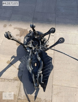 BMW 3 KASA F30 TAŞIYICI ARKA SAĞ SOL