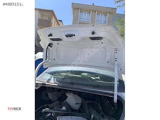 PEUGEOT 301 ARKA BAGAJ KAPAĞI SÖKME HATASIZ
