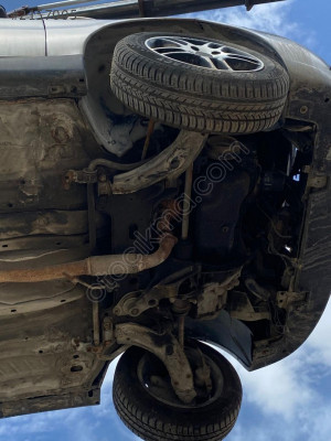 Fiat albea 1.6 16v çıkma dolu ön travers
