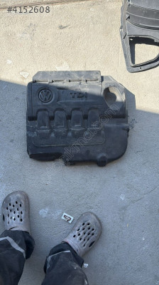 VOLKSWAGEN 1.6 TDI MOTOR ÜST PLASTİĞİ KAPLAMA