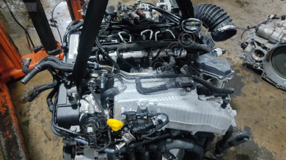 VW PASSAT B8.5 2.0 MOTOR