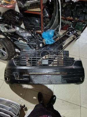 Volkswagen Transporter t8 ön tampon orjinal çıkma parça