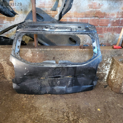 Dacia duster bagaj kapağı orjinal