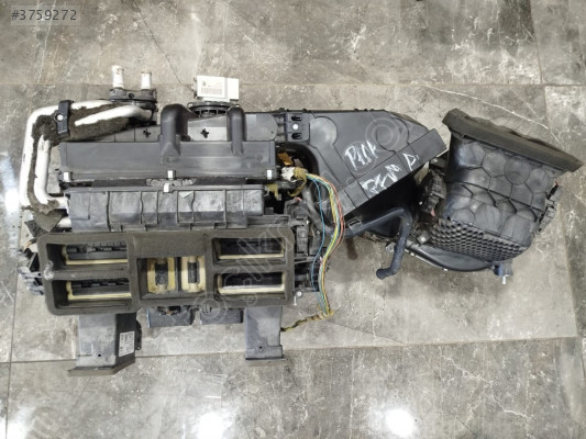 FORD PUMA KALORİFER KAZANI ORJINAL HATASIZ ÇIKMA EGE OTOMOTİV
