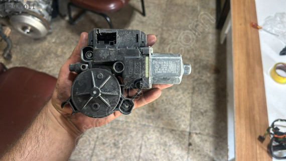 2014-2015 VW POLO CAM MOTORU SAĞ ÖN 6R0 959 802 BE ORJ ÇIKMA