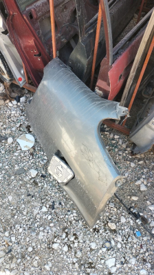Tempra sağ arka çamurluk