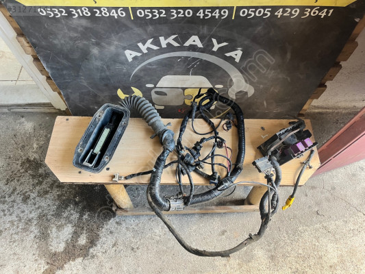 Opel Vectra B 2.0 Motor Tesisatı Orjinal Çıkma