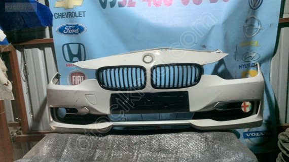 BMW F30 TEMİZ ORJİNAL DOLU ÖN TAMPON