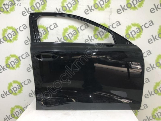 AUDI A3 2020 2024 SAĞ ÖN KAPI 8Y0831052