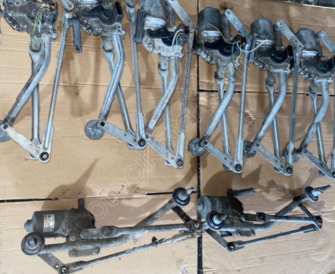 FORD FİESTA ÖN SİLECEK MOTORU ORİJİNAL GARANTİLİ