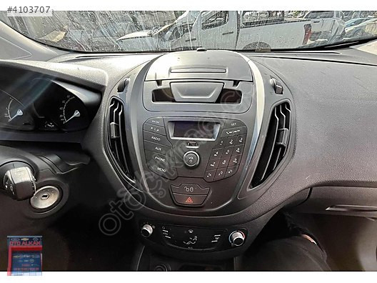 FORD COURİER RADYO KUMANDA TUŞLARI DÜĞMELERİ ORİJİNAL
