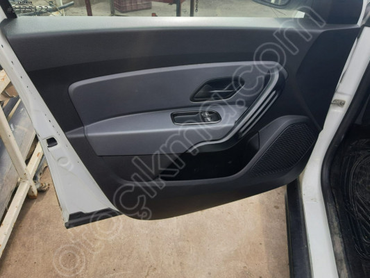 dacia duster 2019 sol ön kapı döşemesi (son fiyat)