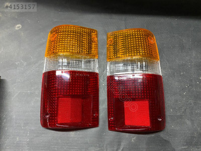 Toyota Hilux Arka stop camı