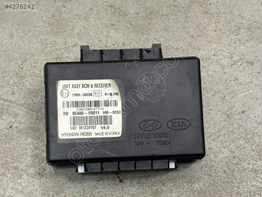 HYUNDAİ ACCENT BLUE BCM BODY RECEVİER BEYNİ MODÜLÜ 95400-1R011