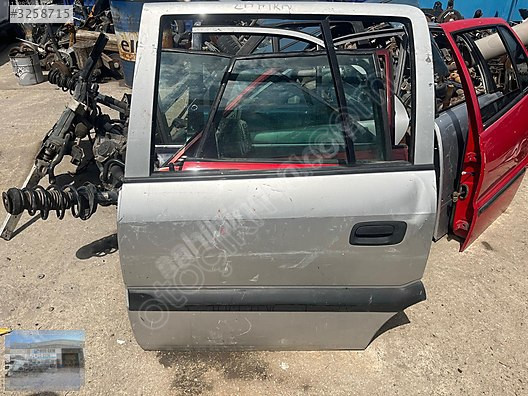OTO CEMDEN ÇIKMA OPEL ZAFİRA SOL ARKA KAPI