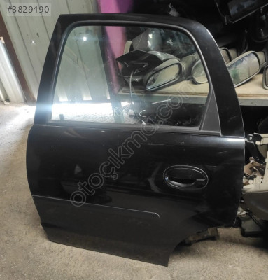 opel corsa c sol arka kapı cıkma
