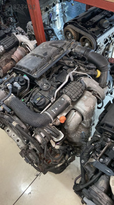 PEUGEOT  208   1.4  HDİ  ÇIKM A    TEMİZ  MOTOR