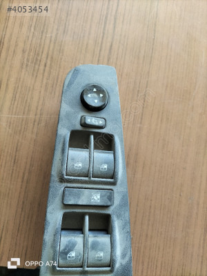 Fiat Punto Linea 4'lü cam düğmesi