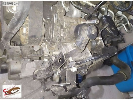 RENAULT CLİO 4DİZEL YAKIT POMPASI