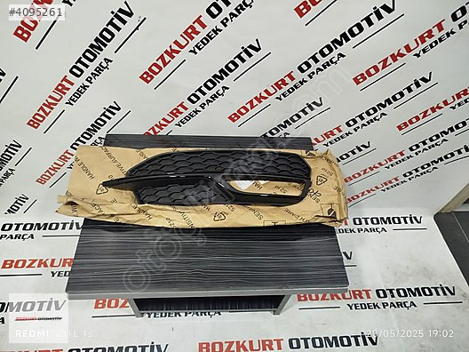 Audi A3 Sline Sağ Sis Kapağı Sisli 2013-2015 8V3807682G