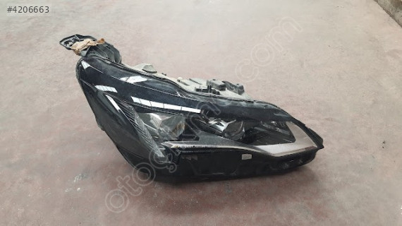 Peugeot 5008 (2020-2024) Ledli Sağ Ön Far (Orijinal)