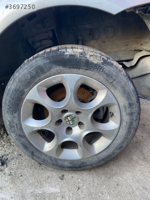 Alfa Romeo 159 1 adet jant lastik 205/55/16