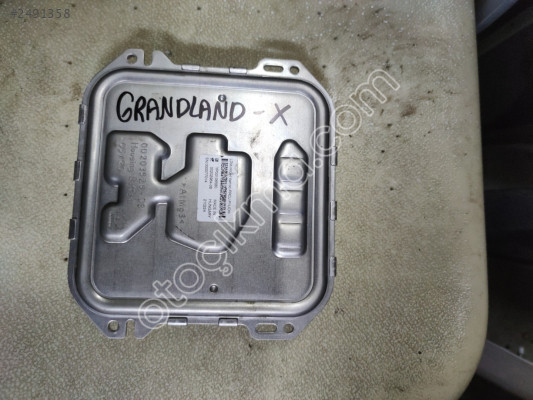 Grandland X Xeon Beyni