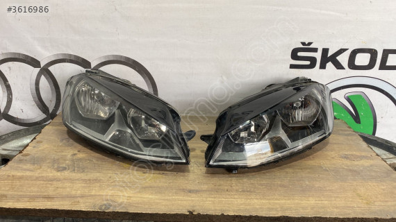 VOLKSWAGEN  GOLF 7 SAĞ SOL FAR ORJİNAL ÇIKMA