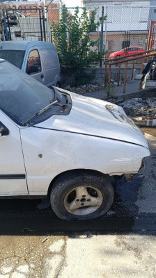 FİAT UNO SAĞ ÖN ÇEYREK ORJİNAL ÇIKMA