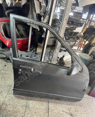 RENAULT 19 SAĞ ÖN KAPI HATASIZ EYUPCAN OTO'DA