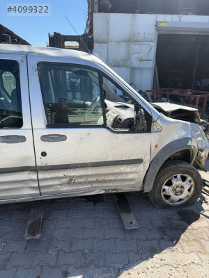 FORD CONNECT SAĞ ÖN KAPI ÇIKMA ORJİNAL