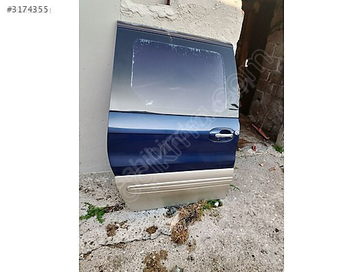 KİA CARNİVAL SAĞ SÜRGÜLÜ KAPİLAR Bulunur