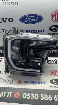 2024-2025 FORD RANGER ORİJİNAL ÇIKMA SAĞ FAR