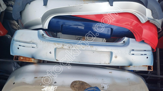 2003-2005 Toyota Yaris arka tampon