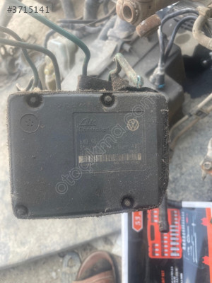Seat Toledo 6x0907379B abs