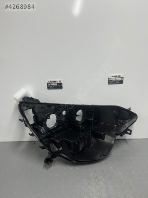 RENAULT MEGANE 4 TAÇ PAKET SAĞ ÖN FAR KASASI