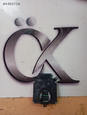 LEXUS LX ÇIKMA ORJİNAL FAR BEYNİ