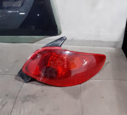 PEUGEOT 206 SAĞ ARKA STOP