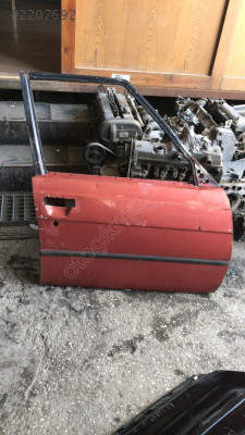RENAULT 9 SAĞ ÖN KAPI